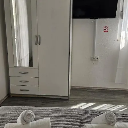 Vila Kuca Za Odmor Savel